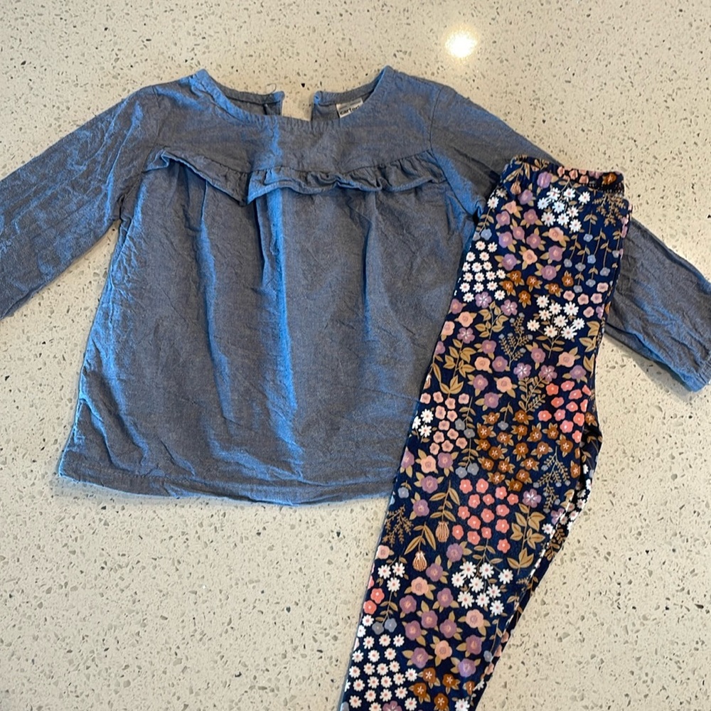 Carters 24 month matching set